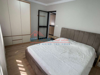 Apartament 1+1 me qira tek Shkolla e Kuqe Tirane