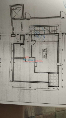 zyre-me-qera-kinostudio-tirane-big-0