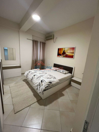 apartament-11-me-qera-te-fresku-tirane-big-0