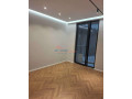 zyre-me-qera-tek-rruga-mine-peza-tirane-small-1