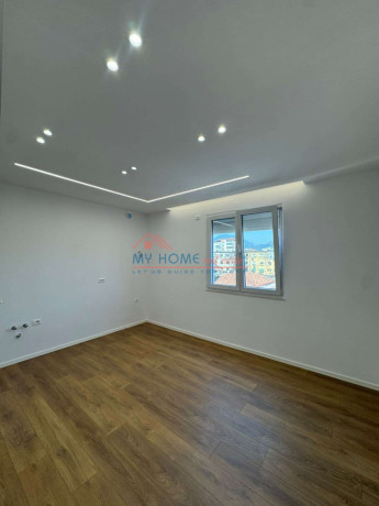 apartamant-21-ne-shitje-tek-shkolla-4-deshmoret-ne-tirane-big-0