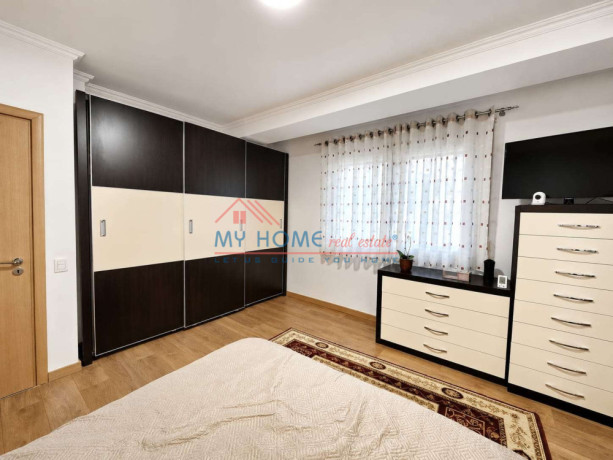 apartament-21post-parkimi-me-qera-tek-kopshti-botanik-ne-tirane-big-3