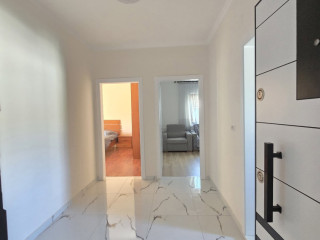 SHITET _ APARTAMENT 1+1_ PRANE KISHES_ POGRADEC