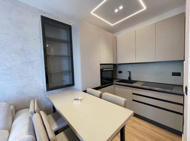 shitet-super-apartament-21-rezidenca-aura-laprake-big-0