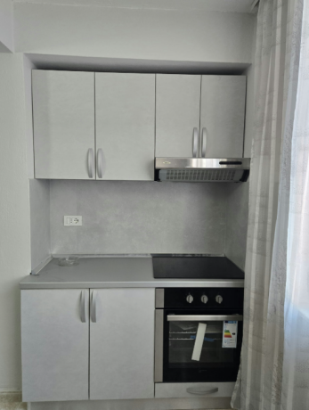 shtepi-me-qera-per-banim-ne-pallat-egzistues-11-me-vendndodhje-parku-globe-fabrika-bukes-big-2