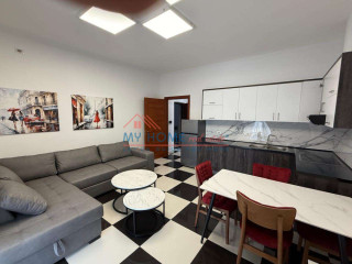 Apartament 1+1 me qera ne Xhamllik ne Tirane