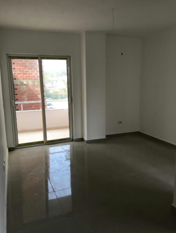 shtepi-per-shitje-pallat-i-ri-11-durres-big-0