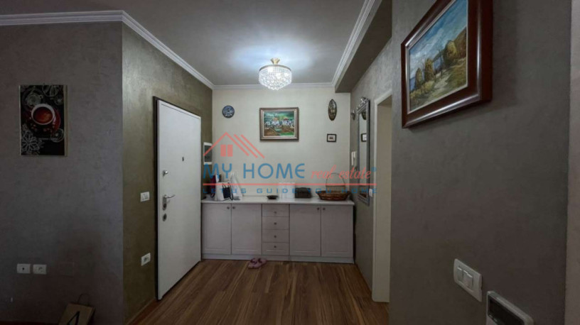 apartament-21-me-qera-qender-ne-tirane-big-3