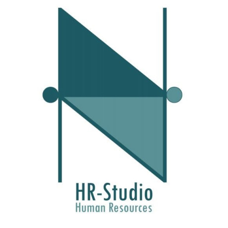 hr-studio-eshte-ne-kerkim-te-nje-web-e-commerce-specialist-per-nje-kompani-partnere-big-0