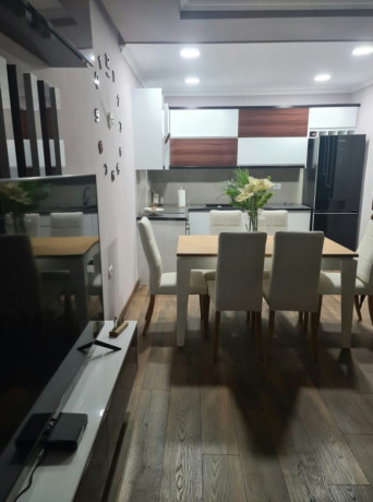 shitet-ap-21-zona-vasil-shanto-blloku-vilave-selite-big-0