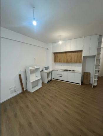 jepet-me-qera-apartament-21-zona-ali-demi-tregu-elektrik-big-0