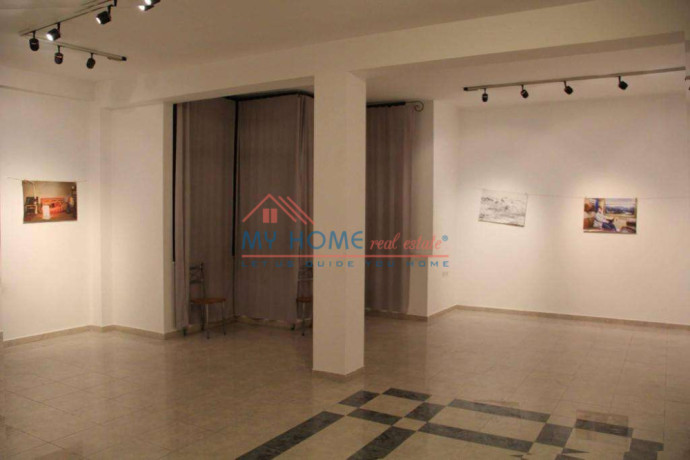 zyre-me-qera-ne-qender-tirane-big-1