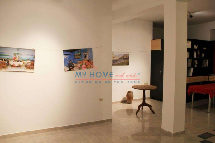 zyre-me-qera-ne-qender-tirane-big-2