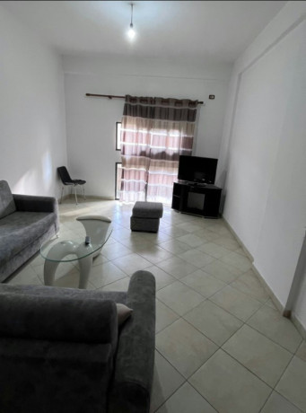 jepet-me-qera-apartament-21-zona-don-bosko-jordan-misja-big-0