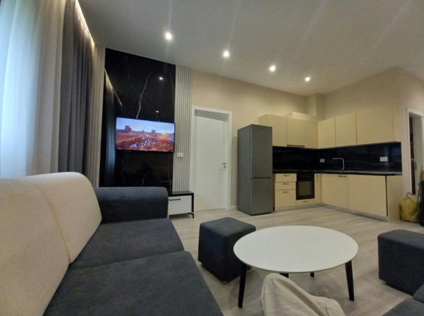 jepet-shtepi-me-qera-per-banim-ne-pallat-i-ri-11-zona-selite-kodra-e-diellit-big-0