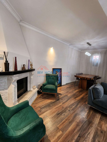 vile-me-qera-pazari-i-ri-ne-tirane-big-1