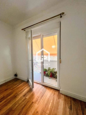 jepet-me-qera-apartament-21-rruga-kavajes-prane-kishes-ortodokse-big-3