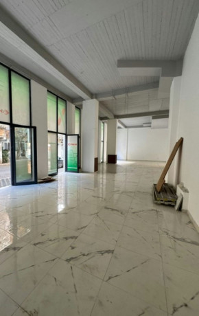 jepet-me-qera-ambjent-komercial-ne-zonen-pallati-me-shigjeta-delijorgji-big-2