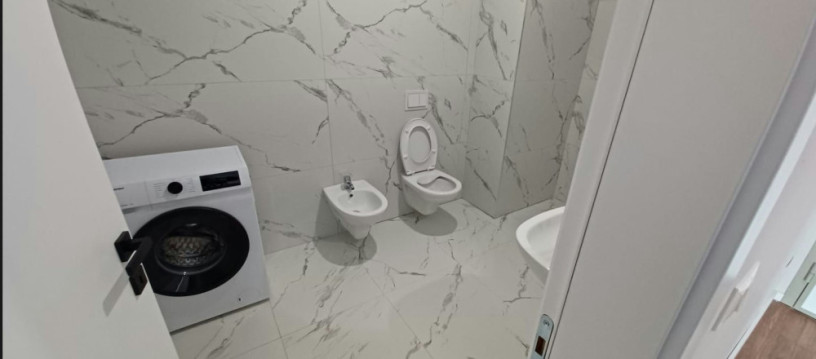 jepet-shtepi-me-qera-per-banim-ne-pallat-i-ri-11-zona-fusha-aviacionit-big-2