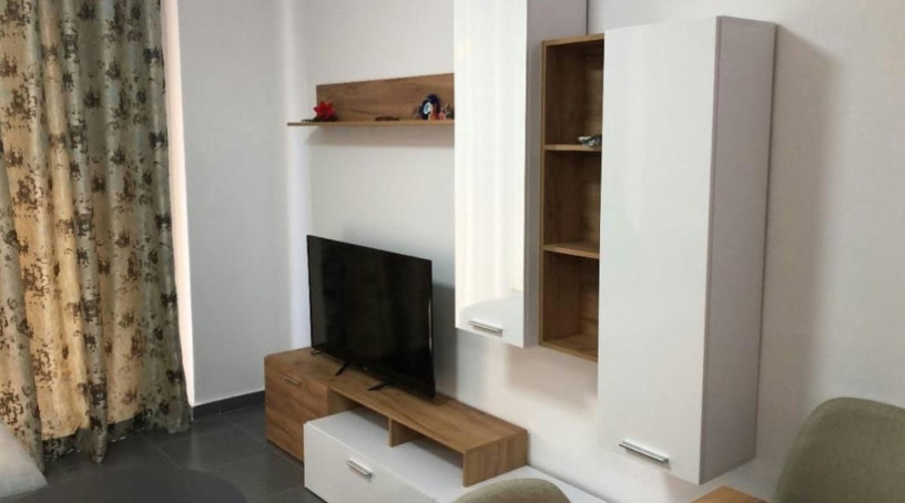 jepet-me-qera-apartament-11-tek-fresku-big-0