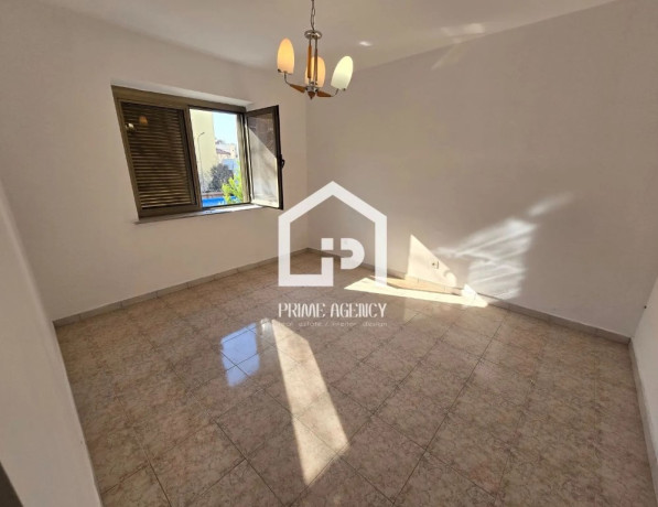 jepet-me-qera-apartament-3-1-zona-shkolla-baletit-big-3