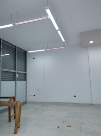 shitet-ambjent-komercial-ne-astir-big-1