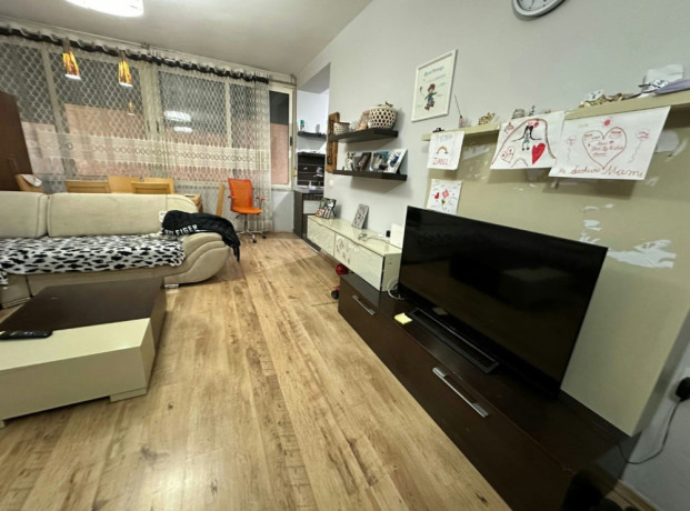 shitet-apartament-11-astir-big-1