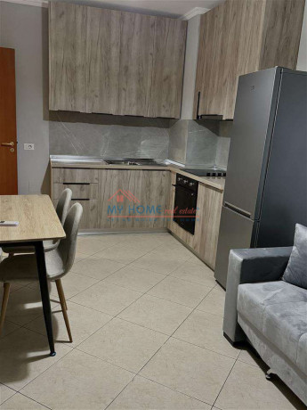apartament-21-me-qera-myslym-shyri-ne-tirane-big-3