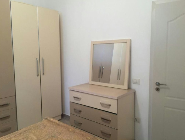 jepet-me-qera-apartament-11-ne-vile-3-kateshe-big-1