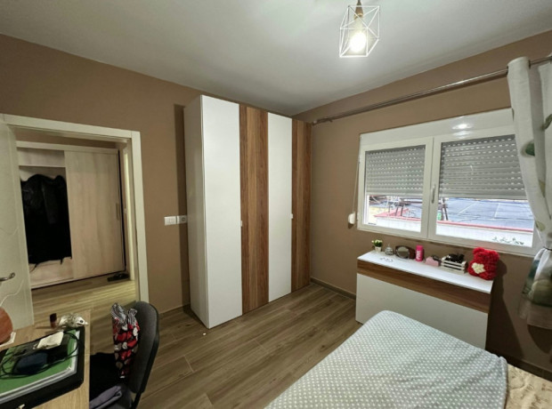 tek-don-bosko-shitet-apartament-31-ne-vile-2-kateshe-big-2