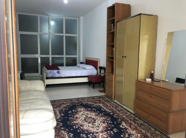 tek-fresku-jepet-me-qera-apartament-11-big-2