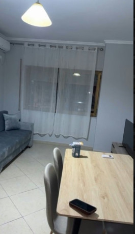 rrkavajes-jepet-me-qera-apartament-21-big-0
