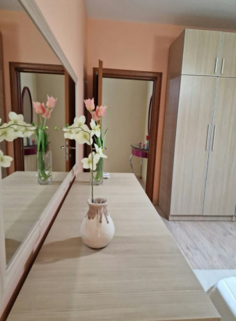 blloku-jepet-me-qera-11-big-2