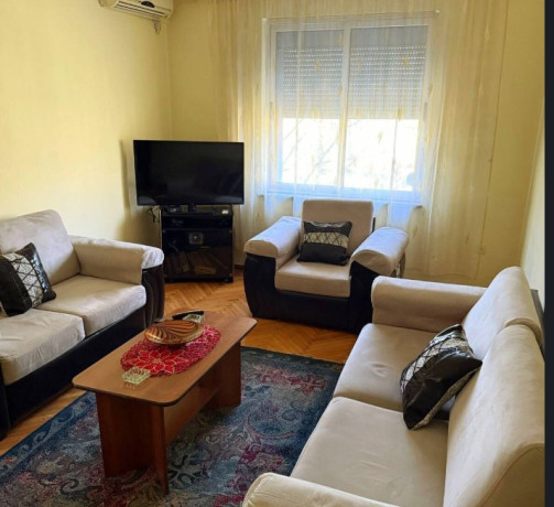 jepet-me-qera-apartament-21-kryqezimi-vasil-shanto-big-1