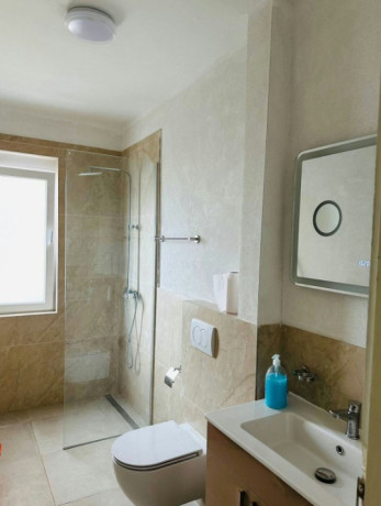 blloku-jepet-me-qera-31-big-4