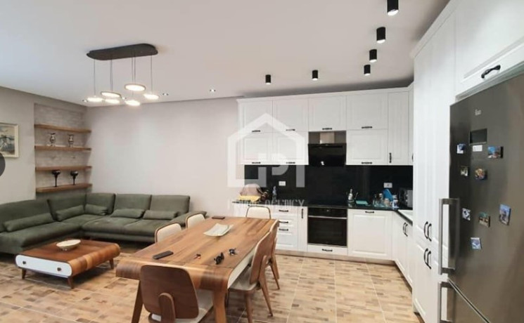 jepet-me-qera-apartament-21-1-post-parkimi-zona-ali-demi-big-1