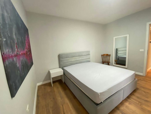 tek-ish-ekspozita-jepet-me-qera-21-big-2