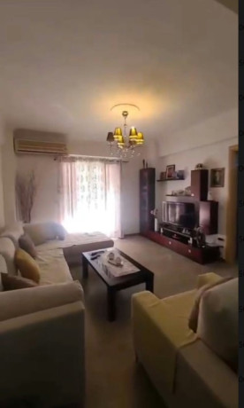 laprake-jepet-me-qera-21-big-1