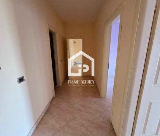 shitet-apartament-212-ne-pogradec-big-2