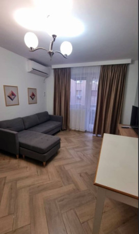 jepet-me-qera-apartament-11-tek-kryqezimi-brylit-hoxha-tasim-big-0