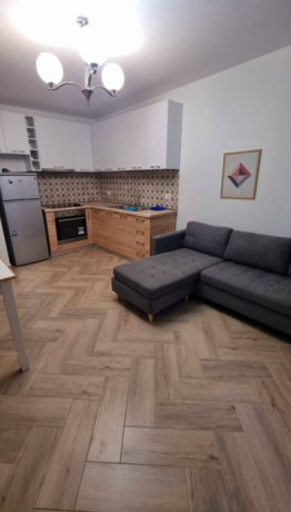 jepet-me-qera-apartament-11-tek-kryqezimi-brylit-hoxha-tasim-big-1