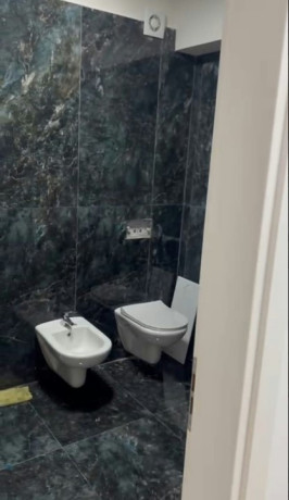 laprake-jepet-me-qera-11-big-3