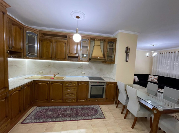 blloku-jepet-me-qera-21-big-2