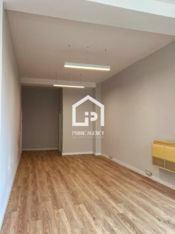 jepet-me-qera-ambjent-biznesi-post-parkimi-zona-prane-kristal-center-big-4