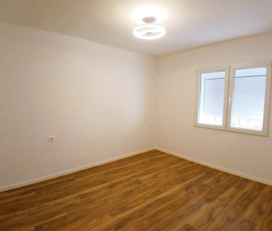 shitet-apartament-21zona-ish-tregu-elektrik-big-1