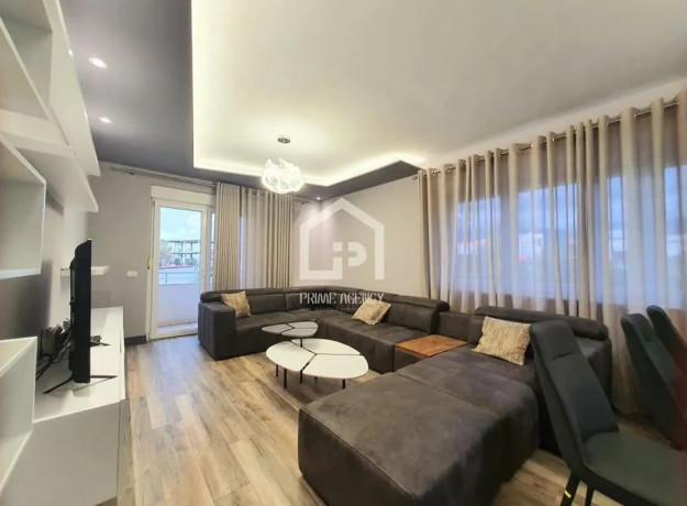 apartament-11-me-qera-ne-qender-tirane-big-0