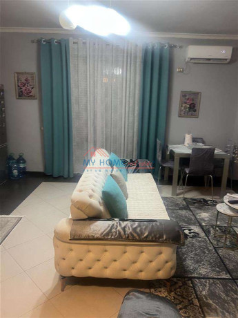 apartament-21-ne-shitje-tek-terminali-i-autobusave-big-0