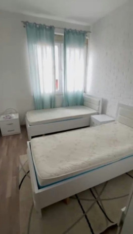 fresku-jepet-me-qera-21-big-1