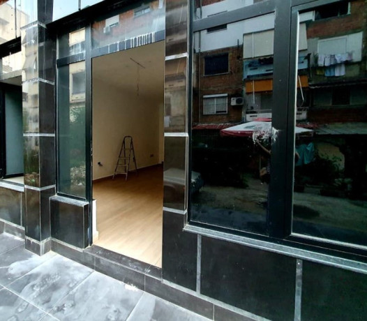 jepet-me-qira-dyqan-zona-vasil-shanto-prane-diplomat-1-big-1