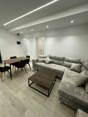 stacioni-i-trenit-jepet-me-qera-11-big-0